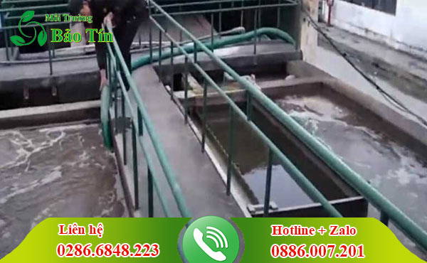 Giá thuê xe hút bùn vi sinh Quận 11 chi phí bao nhiêu tiền?