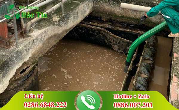 Hút bùn vi sinh Quận 5 vận chuyển uy tín chuyên nghiệp