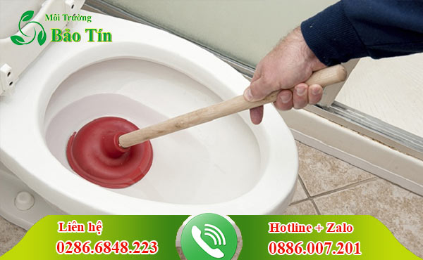 Thông tắc bồn cầu Quận 8 chuyên nghiệp, Sạch Triệt Để, giá rẻ Sốc